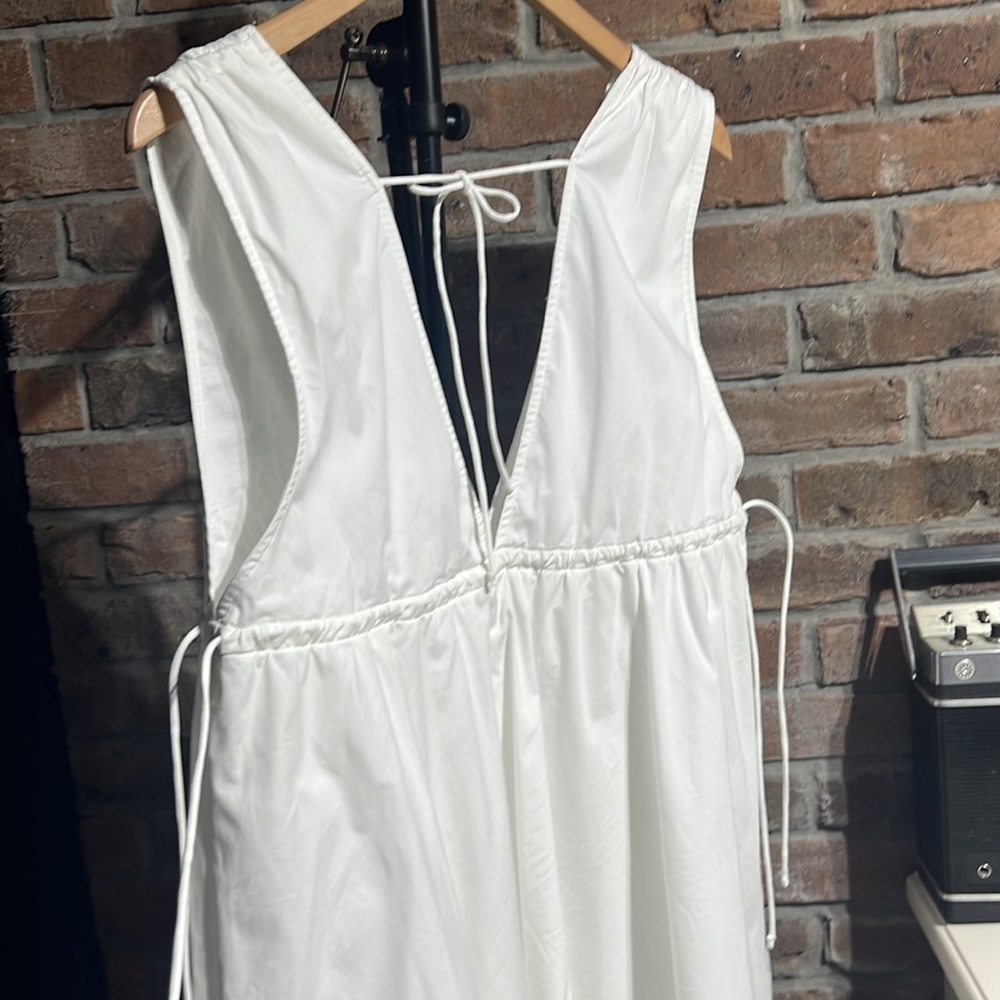 Abercrombie and Fitch white dress - Picture 12 of 16
